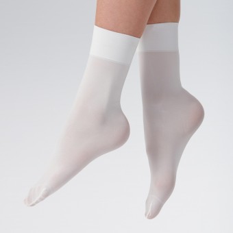 Silky Super Soft Ballet Sock (White)